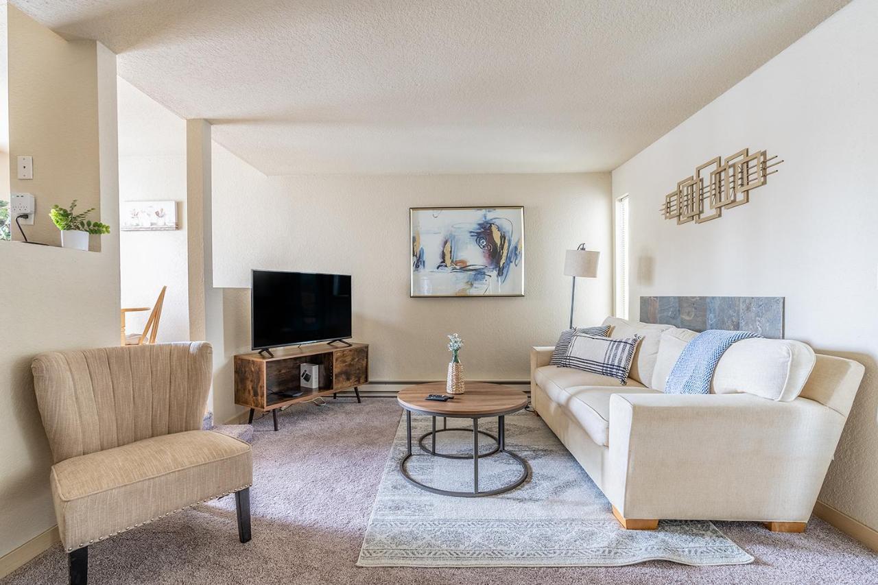 Beautiful And Cozy One Bedroom Apartment -Wifi, Bbq, Patio, Dog Park, Close To Greenlake And Northgate Seattle Dış mekan fotoğraf