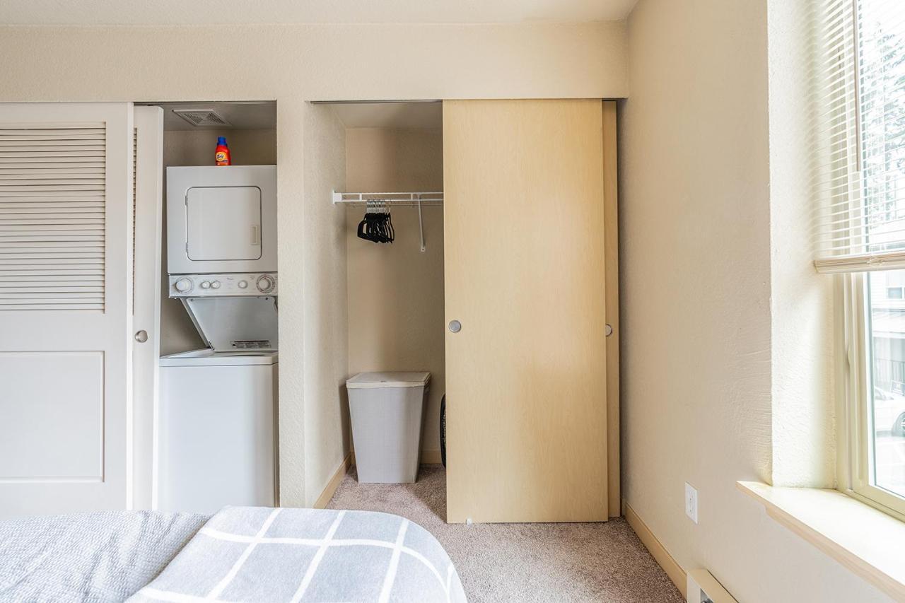 Beautiful And Cozy One Bedroom Apartment -Wifi, Bbq, Patio, Dog Park, Close To Greenlake And Northgate Seattle Dış mekan fotoğraf