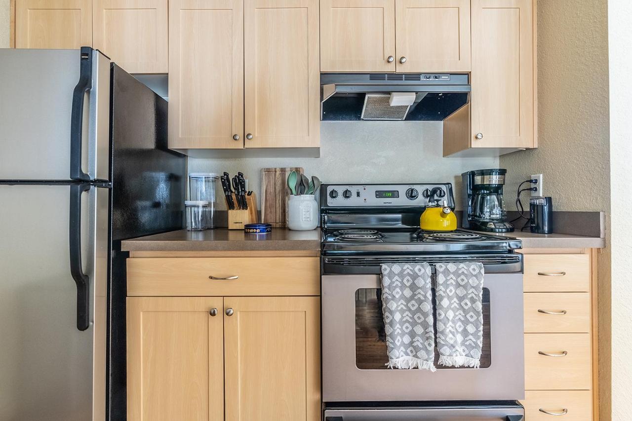 Beautiful And Cozy One Bedroom Apartment -Wifi, Bbq, Patio, Dog Park, Close To Greenlake And Northgate Seattle Dış mekan fotoğraf